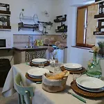 Umbria In Valigia&vecchia Cassetta *