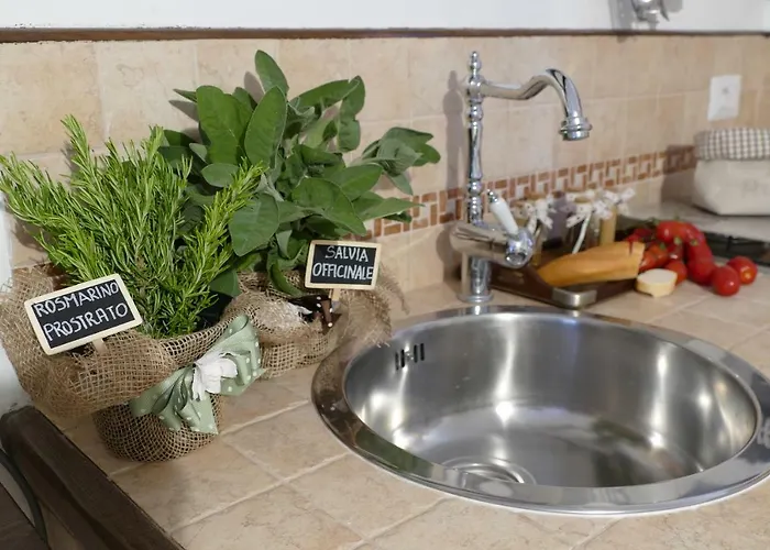 Umbria In Valigia&vecchia Cassetta *