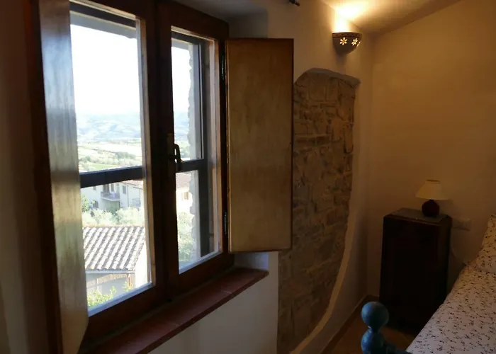 Umbria In Valigia&vecchia Cassetta *