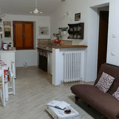 Umbria In Valigia&vecchia Cassetta Сasa de vacaciones *