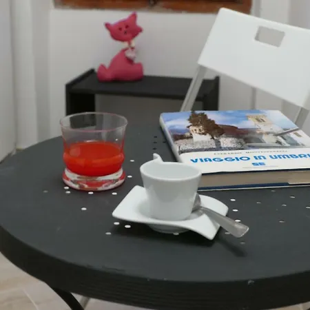 Umbria In Valigia&vecchia Cassetta * Perugia