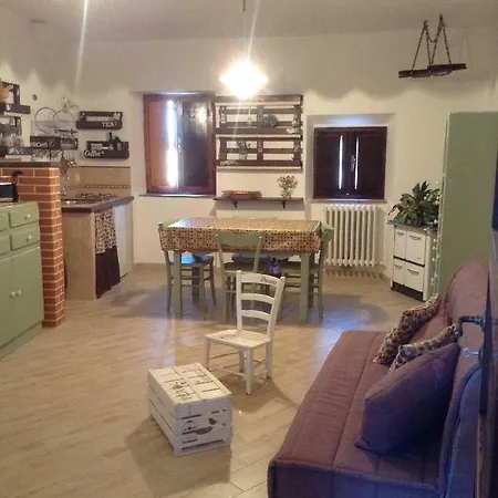 Umbria In Valigia&vecchia Cassetta Vakantiehuis *